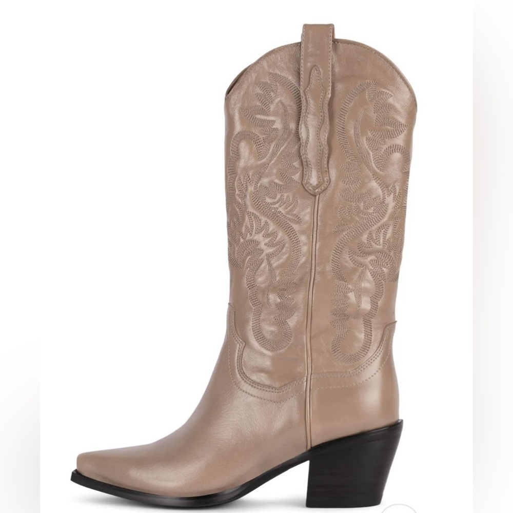 NIB Jeffrey Campbell Dagget Western Boots 8.5 Taupe Cowboy